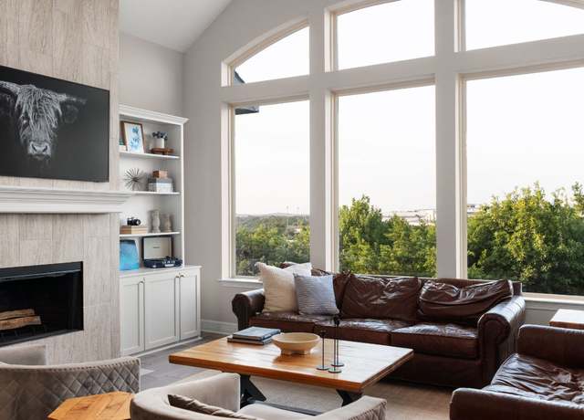 Property at 5005 Buchanan Draw Rd, Austin, TX 78738, 3 beds, 2.5 baths