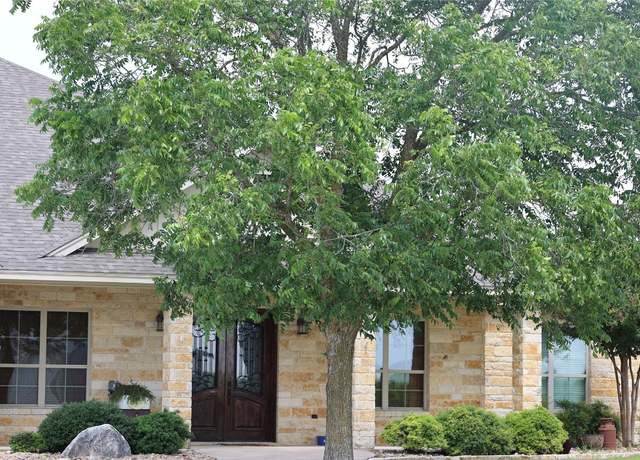 Property at 13801 Krause Rd, Holland, TX 76534, 4 beds, 3 baths