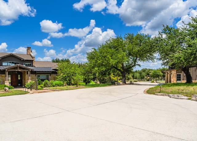 Property at 439 W Boot Ranch Rdg, Fredericksburg, TX 78624, 6 beds, 6.5 baths