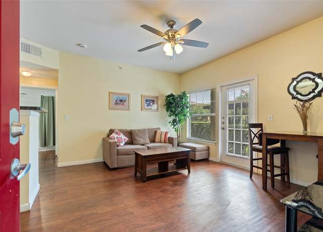 Property at 2320 Gracy Farms Ln #812, Austin, TX 78758, 1 bed, 1 bath