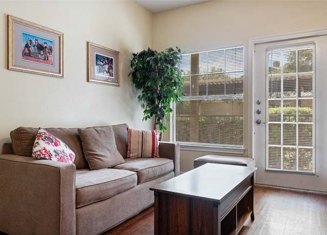Property at 2320 Gracy Farms Ln #812, Austin, TX 78758, 1 bed, 1 bath
