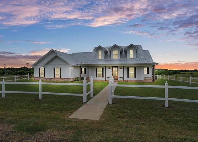 Property at 375 J B Vandiver Loop, Moody, TX 76557, 5 beds, 5 baths