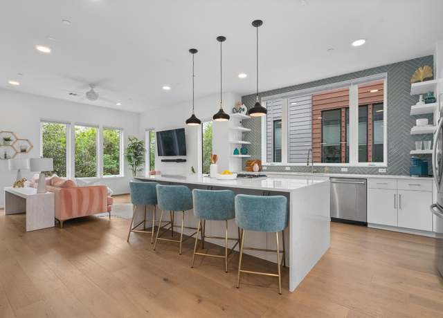 Property at 3100 Menchaca Rd #31, Austin, TX 78704, 3 beds, 3.5 baths