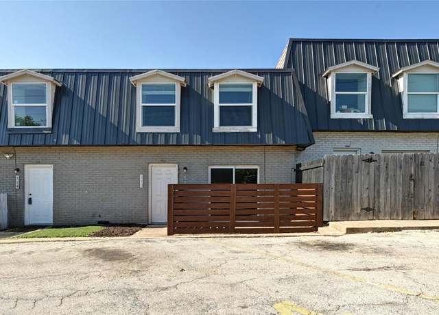 Property at 300 E Croslin St #113, Austin, TX 78752, 2 beds, 1.5 baths