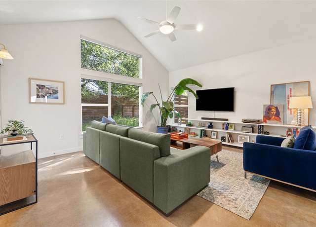 Property at 301 W Stassney Ln #11, Austin, TX 78745, 4 beds, 3 baths