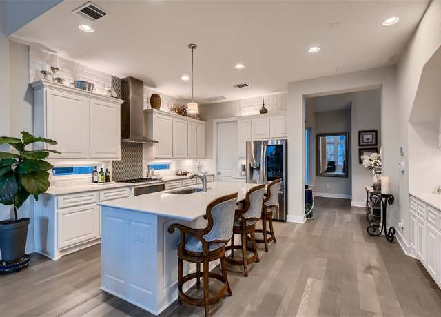 Property at 404 Marina View Way, Lakeway, TX 78734, 4 beds, 3.5 baths