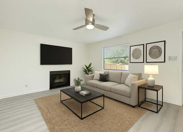 Property at 5616 Emerald Forest Dr #117, Austin, TX 78745, 2 beds, 1.5 baths