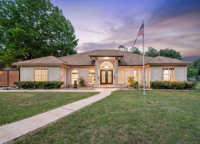 Property at 16009 Arbor Trl, Buda, TX 78610, 5 beds, 4 baths
