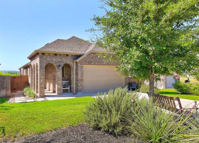 Property at 7509 Desert Needle Dr, Lago Vista, TX 78645, 3 beds, 2 baths