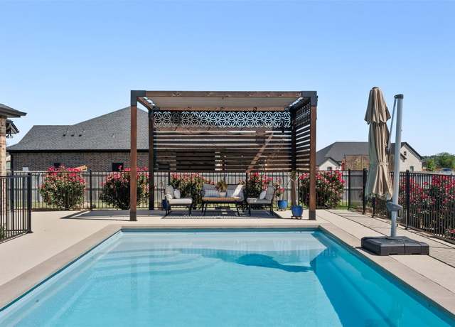 Property at 5761 Watusi Dr, Belton, TX 76513, 3 beds, 2 baths