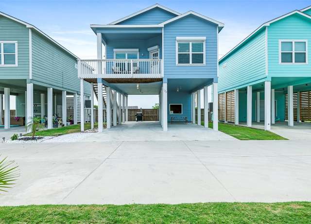 Property at 122 N Nautica, Rockport, TX 78382, 3 beds, 2 baths