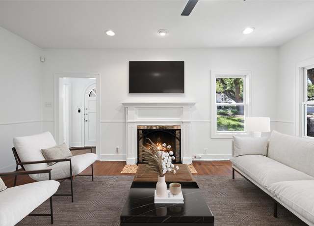 Property at 1114 Reagan Ter, Austin, TX 78704, 3 beds, 2 baths