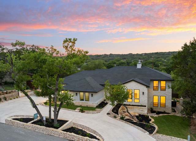 Property at 307 Palos Verdes Dr, Lakeway, TX 78734, 4 beds, 3.5 baths