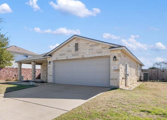 Property at 1016 Flanagan Dr, Leander, TX 78641, 3 beds, 2 baths