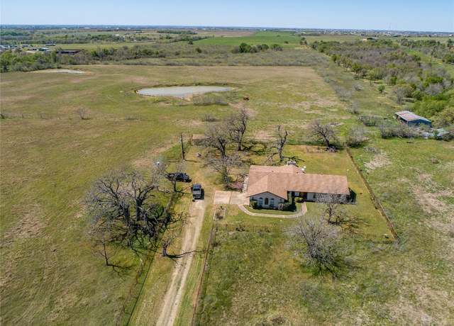 Property at 1584 Red Town Rd, Elgin, TX 78621, 3 beds, 2.5 baths