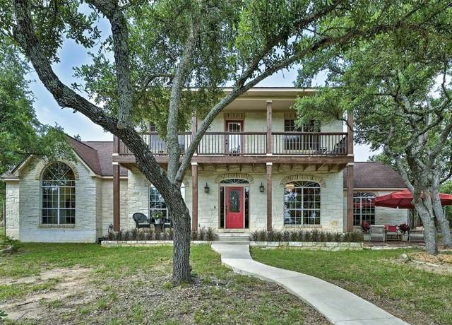 Property at 312 Stonegate Ln, Dripping Springs, TX 78620, 4 beds, 3.5 baths