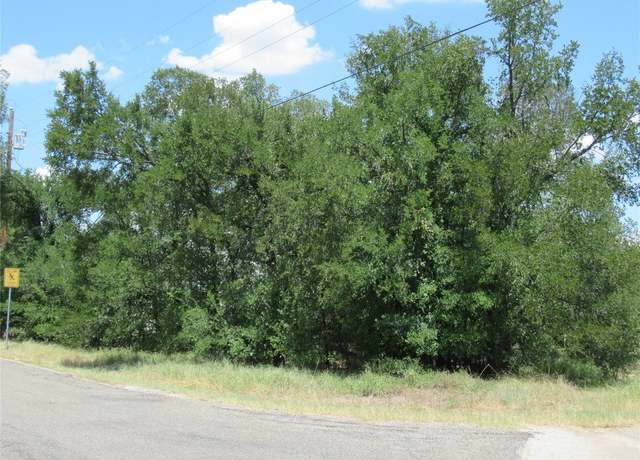 Property at 18406 Austin Dr, Jonestown, TX 78645