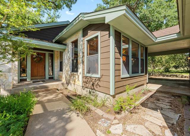 Property at 16704 Post Oak Gln, Austin, TX 78737, 3 beds, 2.5 baths