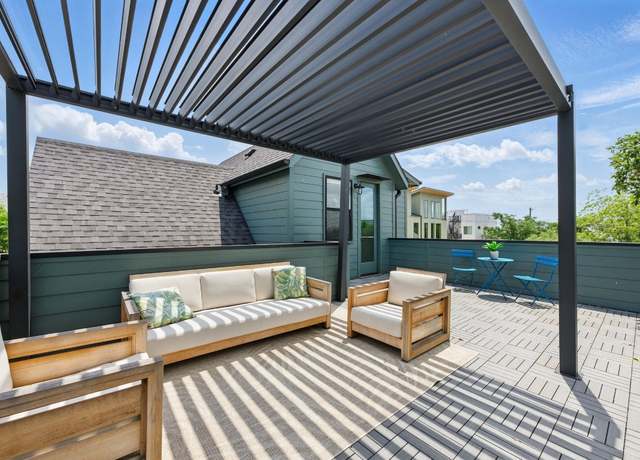 Property at 2105 Sl Davis Ave #2, Austin, TX 78702, 3 beds, 2.5 baths