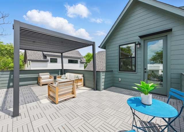 Property at 2105 Sl Davis Ave #2, Austin, TX 78702, 3 beds, 2.5 baths