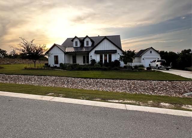 Property at 106 Double Eagle Ranch Dr, Cedar Creek, TX 78612, 3 beds, 3 baths