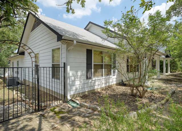Property at 255 W Oak Loop, Cedar Creek, TX 78612, 3 beds, 2 baths