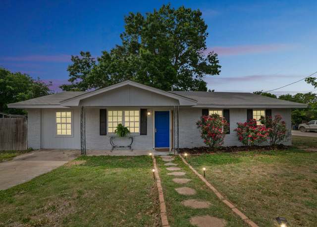 Property at 801 E Johnson St, Burnet, TX 78611, 3 beds, 1.5 baths