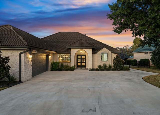 Property at 103 Waters Edge, Horseshoe Bay, TX 78657, 3 beds, 3.5 baths