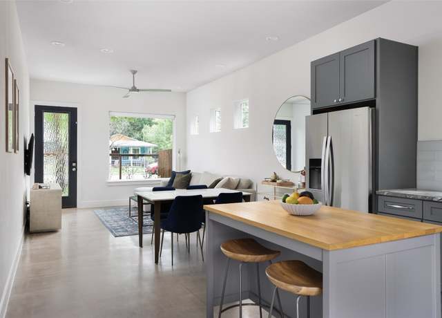 Property at 1120 Omega Ave #1, Austin, TX 78721, 3 beds, 2.5 baths
