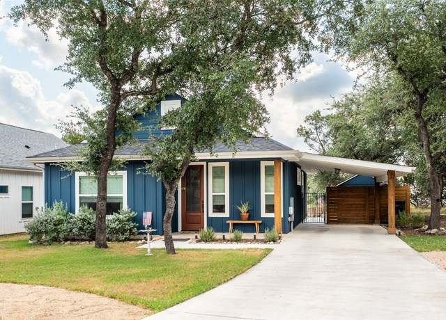 Property at 33 Woodacre Dr, Wimberley, TX 78676, 2 beds, 2 baths