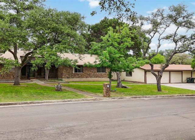 Property at 1402 Brown St, San Marcos, TX 78666, 4 beds, 2 baths