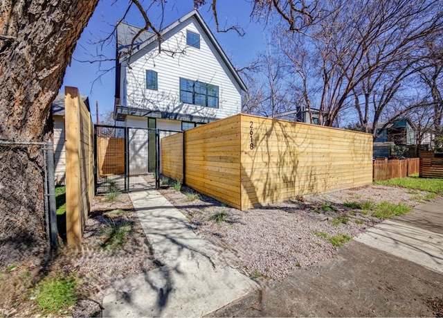 Property at 2618 E 4th St, Austin, TX 78702, 4 beds, 3.5 baths