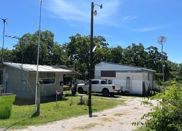 Property at 135 Belton St, Mcdade, TX 78650