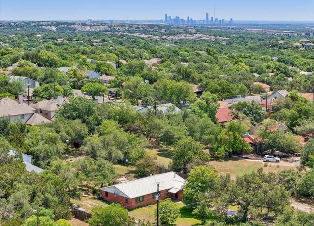 Property at 8622 Thunderbird Rd, Austin, TX 78736, 3 beds, 2 baths