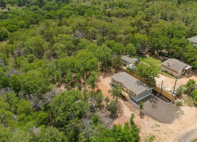 Property at 225 Moon Mist, Bastrop, TX 78602, 4 beds, 2 baths
