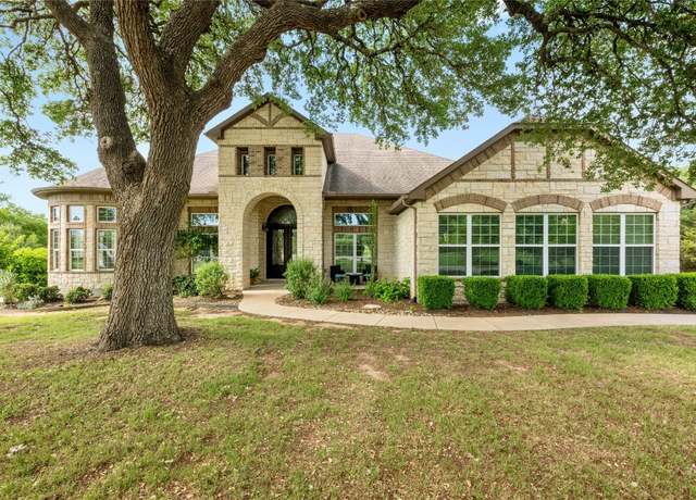 Property at 114 Hazelnut Ct, Driftwood, TX 78619, 4 beds, 3.5 baths