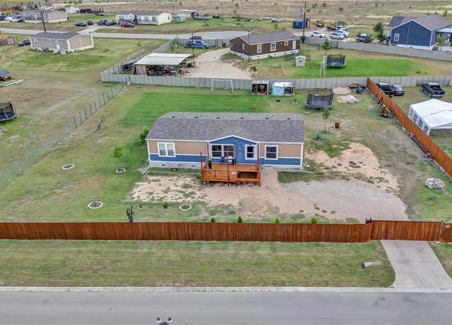 Property at 152 Brown Pelican Dr, Del Valle, TX 78617, 3 beds, 2 baths