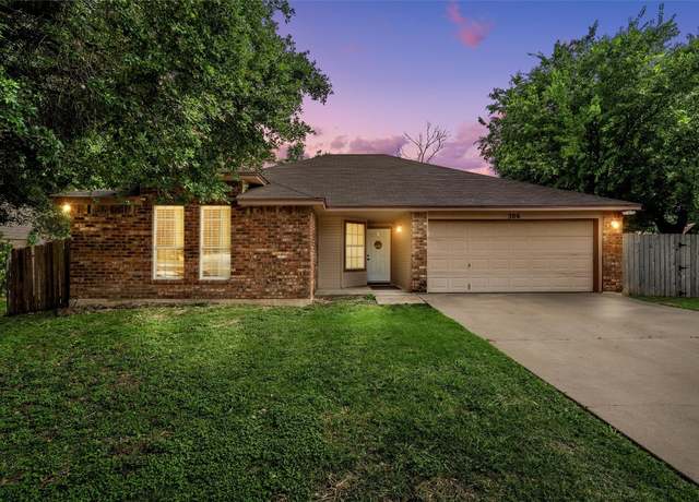 Property at 306 Southbrook Dr, Killeen, TX 76542, 4 beds, 2 baths