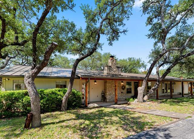 Property at 200 W Meadow Ln, Wimberley, TX 78676, 4 beds, 4 baths