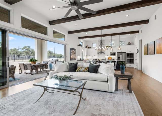 Property at 918 Bunker Ranch Blvd, Dripping Springs, TX 78620, 4 beds, 4 baths