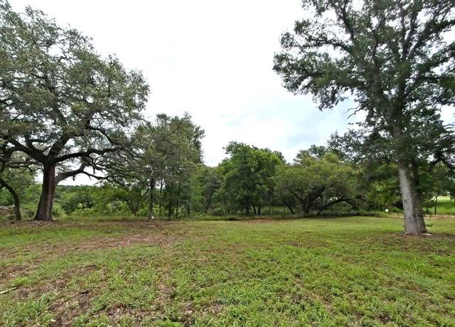 Property at 654 Creekside Dr, Belton, TX 76513