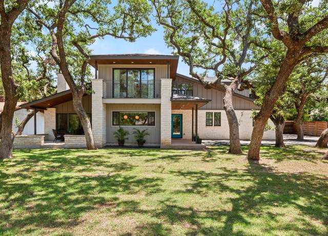 Property at 206 Duck Lake Dr, Lakeway, TX 78734, 3 beds, 3.5 baths