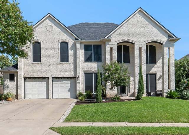 Property at 1211 Laurel Oak Trl, Pflugerville, TX 78660, 5 beds, 3.5 baths