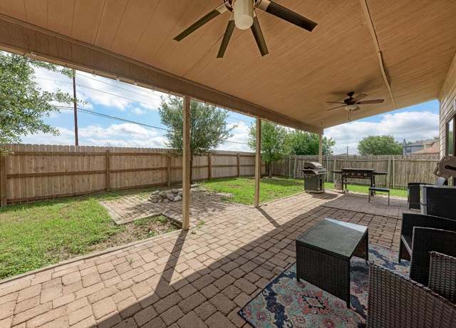 Property at 103 Salerno Dr, San Marcos, TX 78666, 3 beds, 2.5 baths