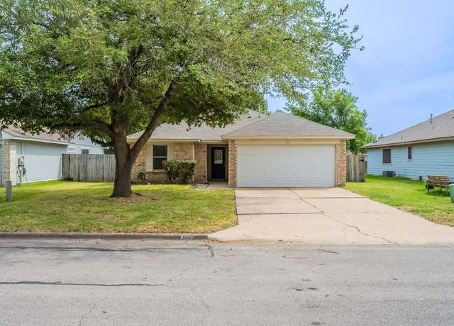 Property at 102 Quail Cir, Hutto, TX 78634, 3 beds, 2 baths