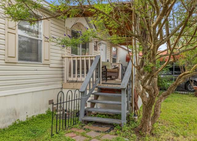 Property at 124 Purple Sage Ln, Hutto, TX 78634, 4 beds, 2.5 baths