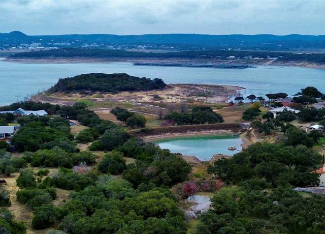 Property at 643 Kings Point Dr, Canyon Lake, TX 78133