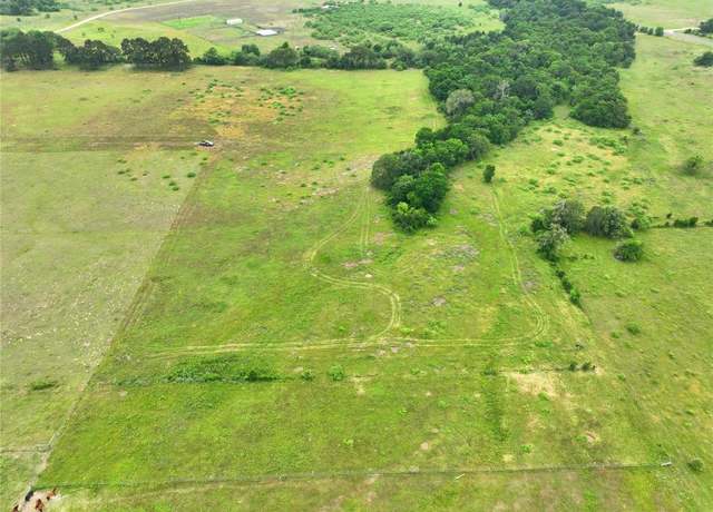 Property at 1450 Cattlemens Row Unit Tract 3, Lockhart, TX 78644