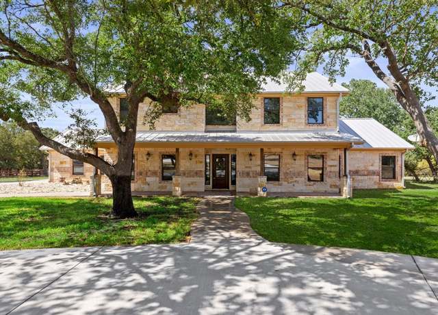 Property at 1130 Eastern Oaks, Florence, TX 76527, 5 beds, 5.5 baths