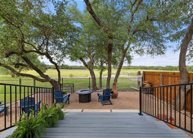 Property at 1049 Naranjo Dr, Georgetown, TX 78628, 3 beds, 2 baths